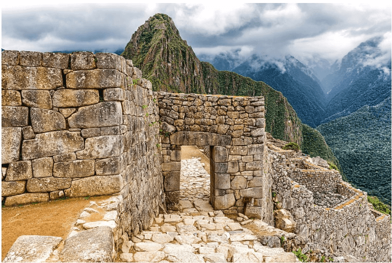 machupicchu-circuit1-main-gate.png